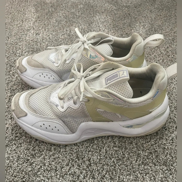 Puma Sneaker Shoe Rise Glow White Reflective Iridescent Women’s  Size 8 Retro - Picture 3 of 8